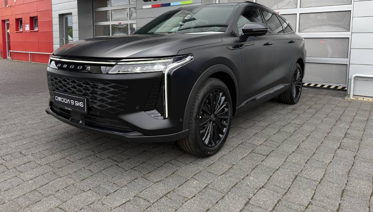 Omoda 9 SHS 9 PHEV Black Knight Edition Premium